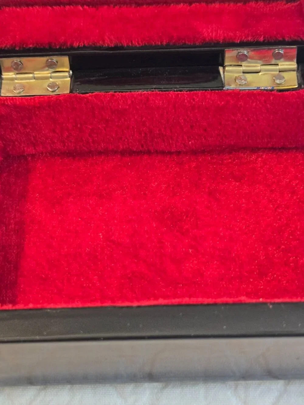 N/A vietnamese laquered